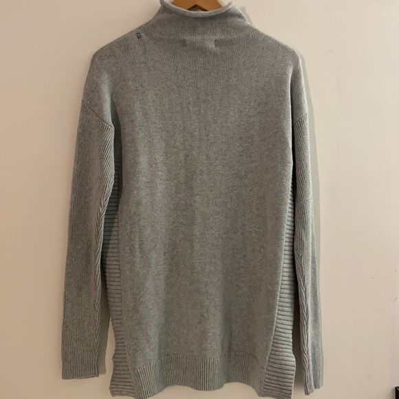 New Tahari Mock Neck Women Knit Size Small * Issue * - Picture 5 of 8